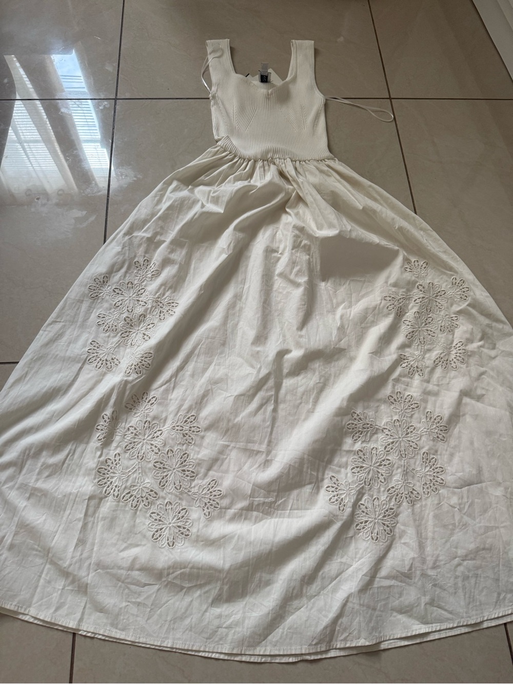 Joie  Women's Midi Farm Anthropologie Dress White Embroidered Xs Rio